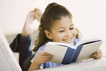 朗读是培养孩子阅读素养很便捷和有效的途径
